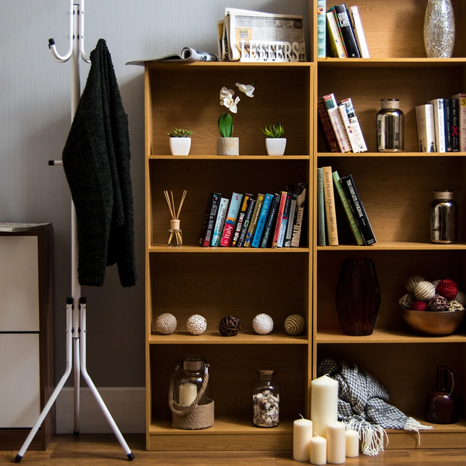 Oak 4 Tier Bookcase - Image 5
